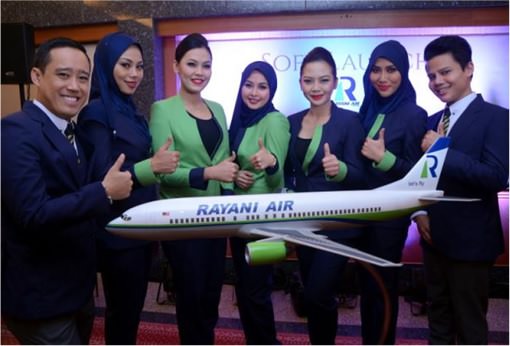 Rayani-Air-Crew-and-Staffs-with-Plane-Model1